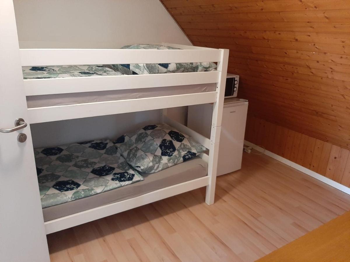 Oberglatt 机场旅馆旅舍 外观 照片