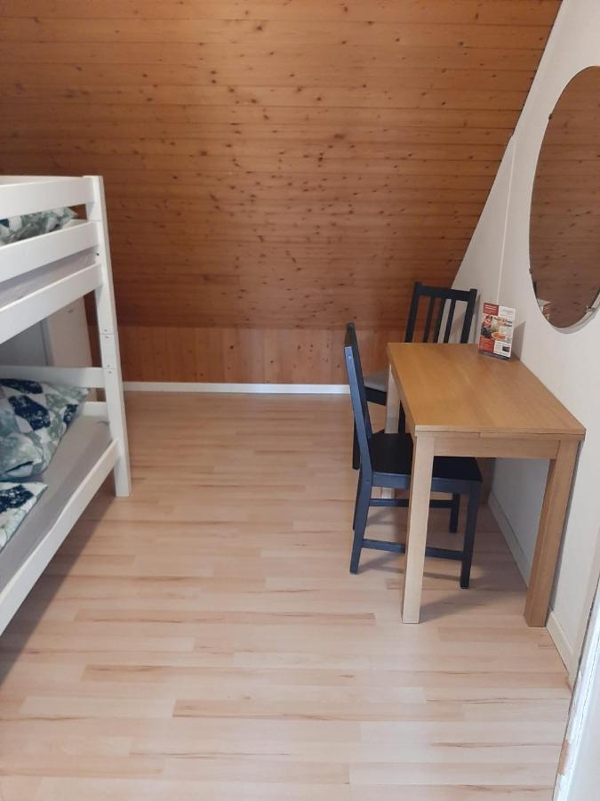 Oberglatt 机场旅馆旅舍 外观 照片