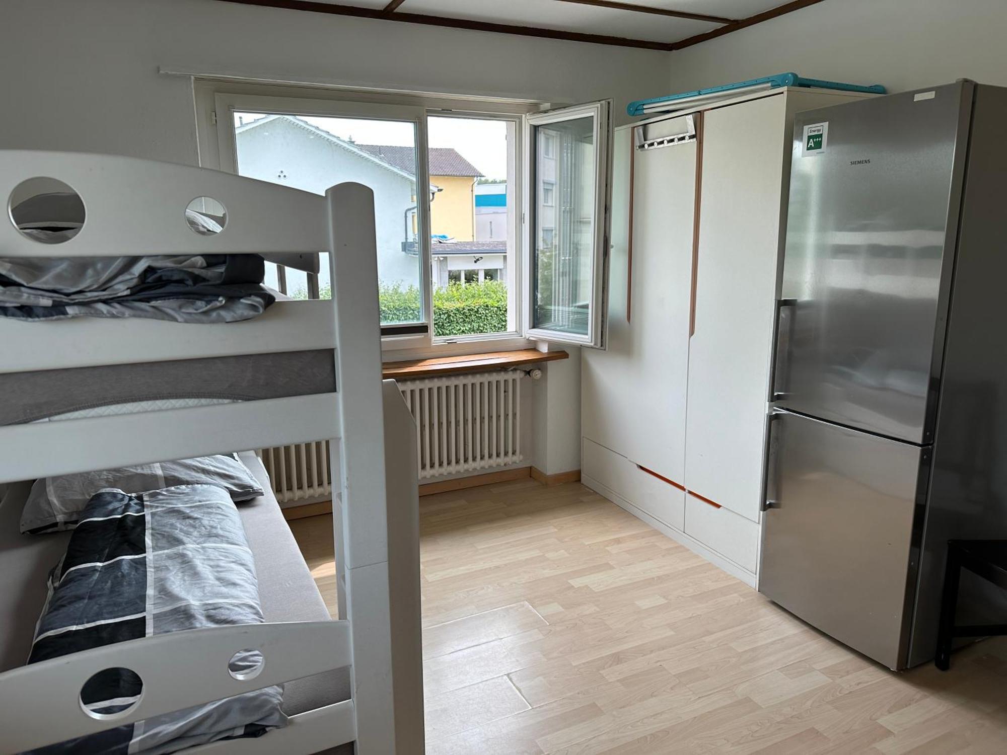 Oberglatt 机场旅馆旅舍 外观 照片